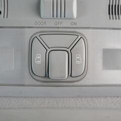 トヨタ　エスティマ【自社ローン対応可】ＨＤＤ地デジＢカメラ・Ｂｌｕｅｔｏｏｔｈ・ＷＰスラ・スマートキー・ＥＴＣの画像