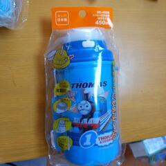 新品　トーマス　水筒　450ml　トミカの水筒おまけ付き