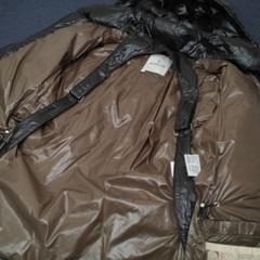 MONCLER ダウンジャケットの画像