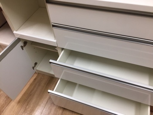 ３枚扉のレンジボード（ホワイト）です。【トレファク東大阪店】