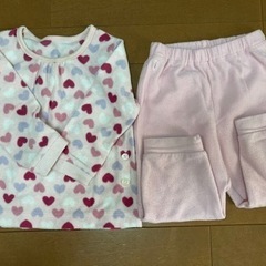 パジャマ  女の子  90