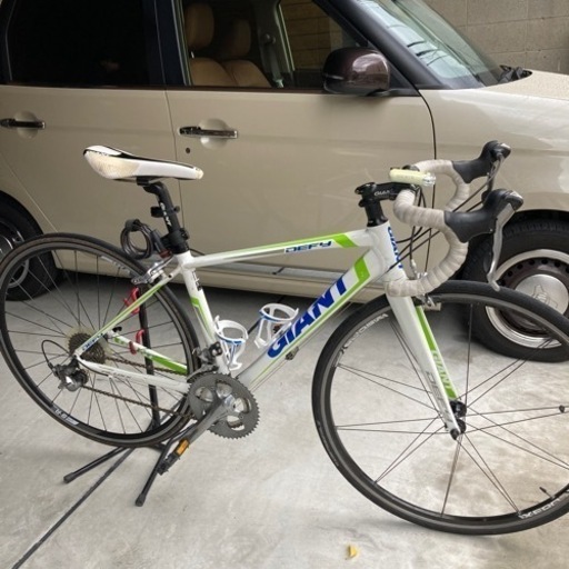 現状渡しジャイアントDEFY ロードバイク