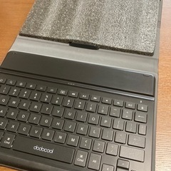 iPad Pro 10.5インチ用キーボード付きケースの画像
