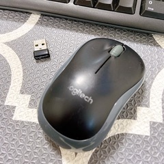 logitech US配列 MK270キーボード+マウスの画像