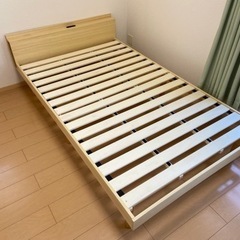 IRIS ベッドフレーム セミダブル + イケア IKEA マールフォルス フォームマットレスの画像