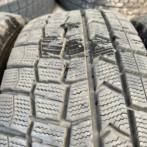 バリ山　DUNLOP WM02 195/65R15 スタッドレス  タイヤ　2016年製