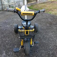 取引終了です！HUMMER 三輪車 黄色 手押棒付き   