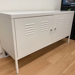 IKEA PS スティールキャビネット　ホワイトの画像