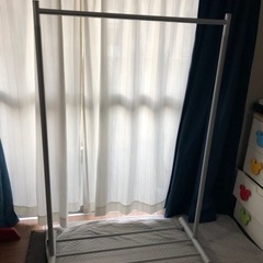 お話し中◎パイプハンガーラック