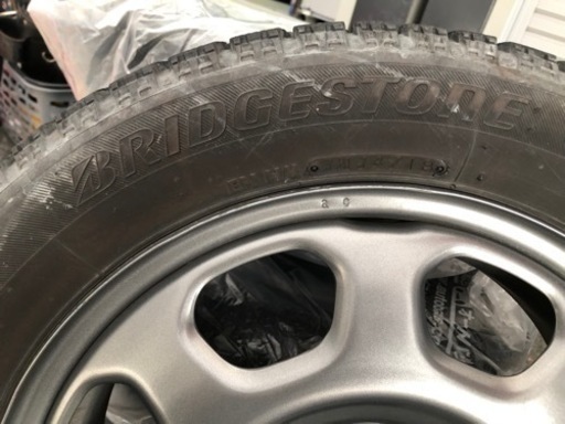 軽自動車用スタッドレス　ホイール付き　４本セット！