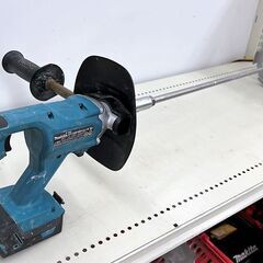 マキタ　充電カクハン機　UT130D　中古品