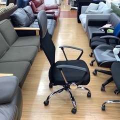 ティアイアイの昇降式オフィスチェアを紹介します！トレジャーファクトリーつくば店の画像