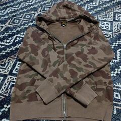 ■人気ブランド　A BATHING APE 　フード付きジッパー...