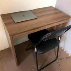 組み立て式木製PCデスク(簡易収納あり、半年間使用)・パイプ椅子セット