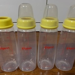 哺乳瓶（母乳実感など）、哺乳瓶ケース、その他授乳関連の画像
