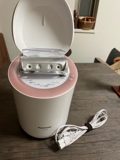 綺麗！Panasonic スチーマー　ナノケア
