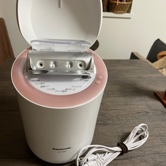 綺麗！Panasonic スチーマー　ナノケア