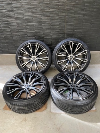 work アバンツォーネ　フィオリータ