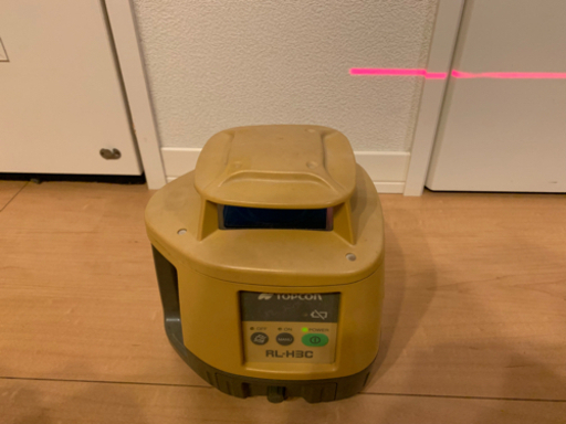 美品　トプコン ＲＬ－Ｈ３ＣＬ レーザーレベル　LS-70B レーザー　受光器　ニコン　ソキア　マキタ　土木　工事　建築　ＤＩＹ