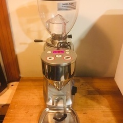 マッツァーミニ　mazzer エスプレッソ　グラインダー