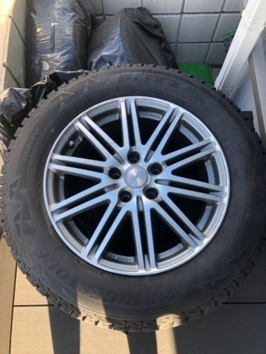 スタッドレスタイヤ4本　エンケイホイール　ブリヂストン　DM-V2