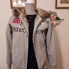 Abercrombie　アバクロパーカー