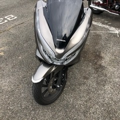値下げしました　Uberなどに便利です！　PCX125 型式2B...