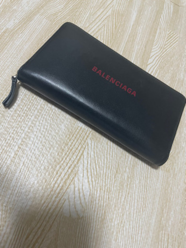 バレンシアガ長財布