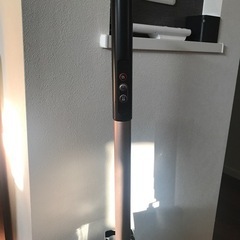 コードレススティック掃除機　アイリスオーヤマ　サイクロンパワーヘッドの画像