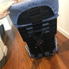 キッズ向けチャイルドシート美品の画像