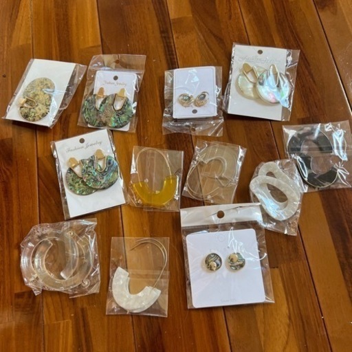 ピアス　まとめ売り