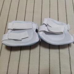 ［取引中］子供用肘あての画像