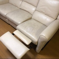3人掛けソファ　アイボリー　本革の画像