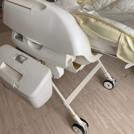 【引取先決定】Combi ネムリラ ハイローチェア 電動