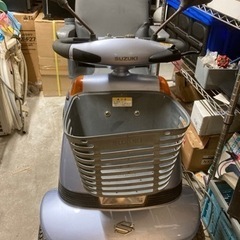 売れました。セニアカー スズキ四輪 中古 近郊配達します。