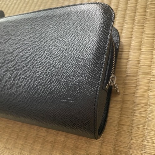 ルイヴィトン　セカンドバッグ　タイガー