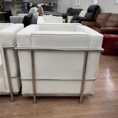 2点入荷❗1人掛けソファ おしゃれなデザイン 幅75cm ホワイト色【価格は