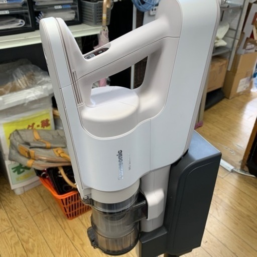 ⭐️超高年式&超美品⭐️2020年製 Panasonic 充電式掃除機 パワーコードレス MC-SBU840K パナソニック