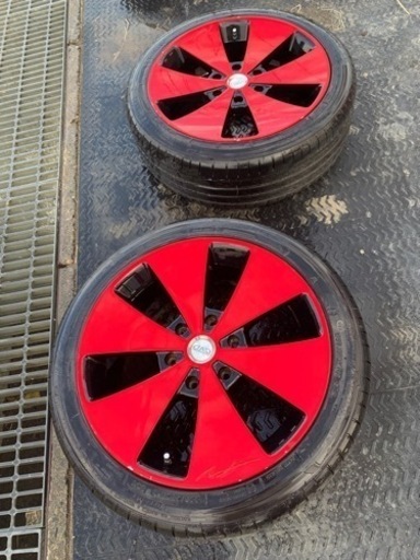 ハイエース等にギャルソン ツェンレイン