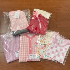 80サイズ　女の子　服　新品　1着300円