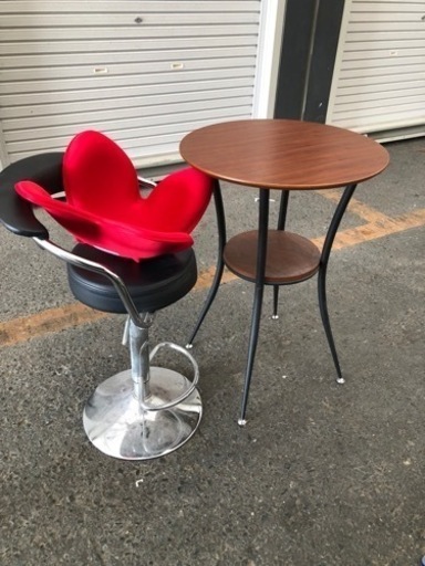 スタンドテーブル　チェアーのセット☆