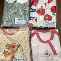 70サイズ　女の子　長袖新品　1着300円