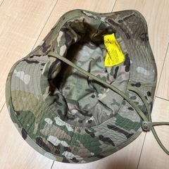 迷彩帽子の画像