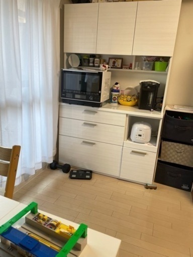 食品棚　キッチンボード