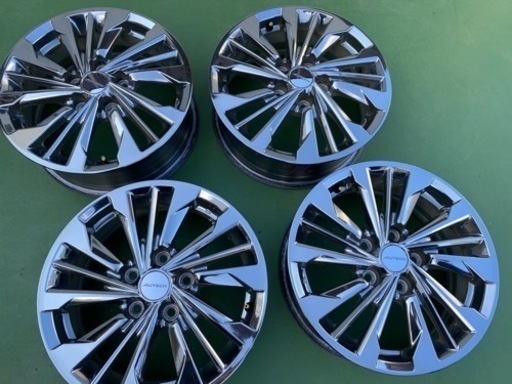 NISSAN セレナライダー純正ホイール