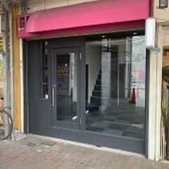 人気エリア三宮高架下商店街♪人通り多数♬おしゃれなアパレル、カフ...