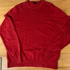 ARMANIトレーナー赤　美品値下げしました。の画像