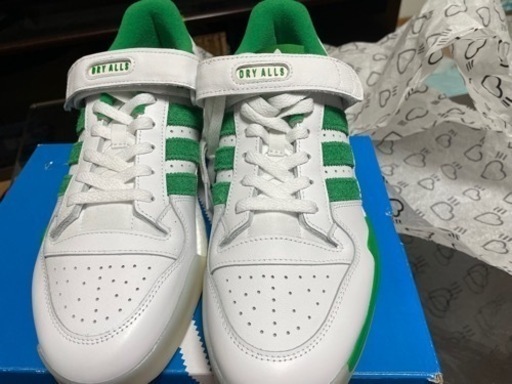 新品未使用adidas human maidコラボ