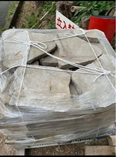 御影石　ピンク御影　敷石　飛び石　踏石　日本庭園　庭石