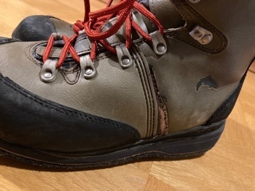 simmsウェーディングブーツ更に値下げします。